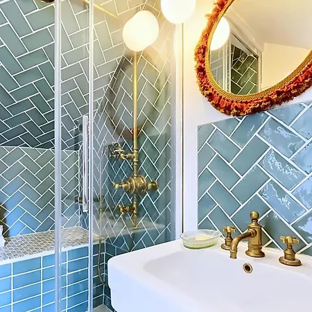 Charming Duplex Place Des Vosges Paříž